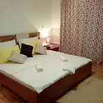 Leon Apartament *